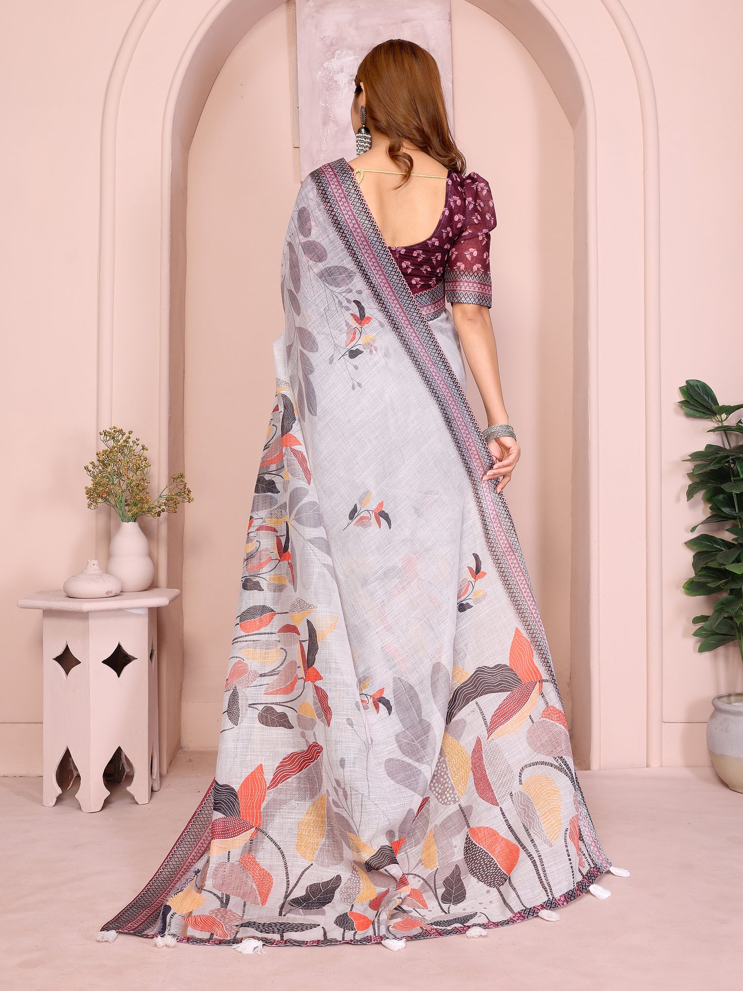 Elegant Linen Cotton Saree with Autumn Leaf Print